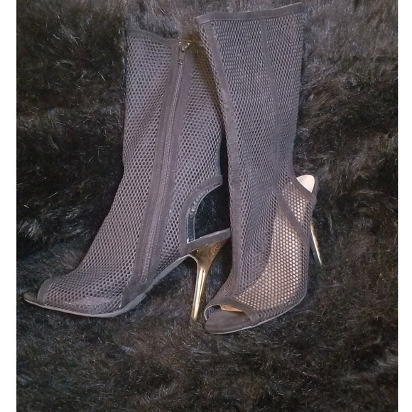 Black Netted Booties with Gold Heel size 8 - Picture 1 of 5